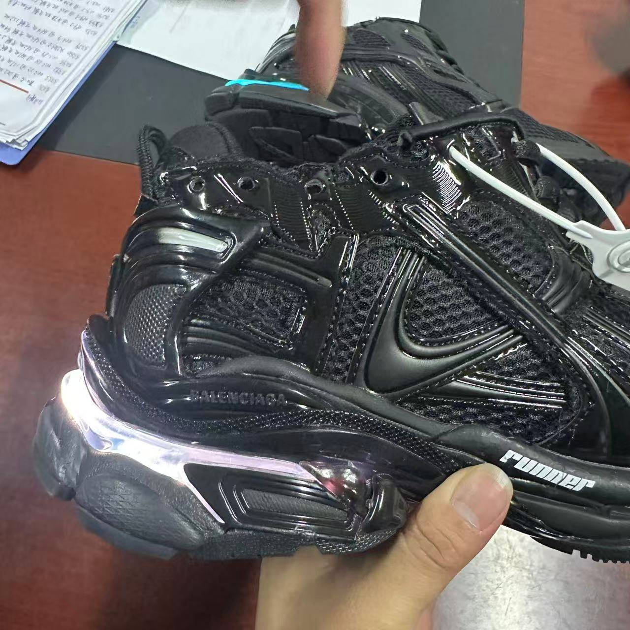 LED Balenciaga Runner