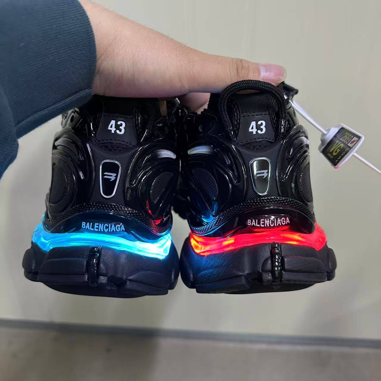 LED Balenciaga Runner